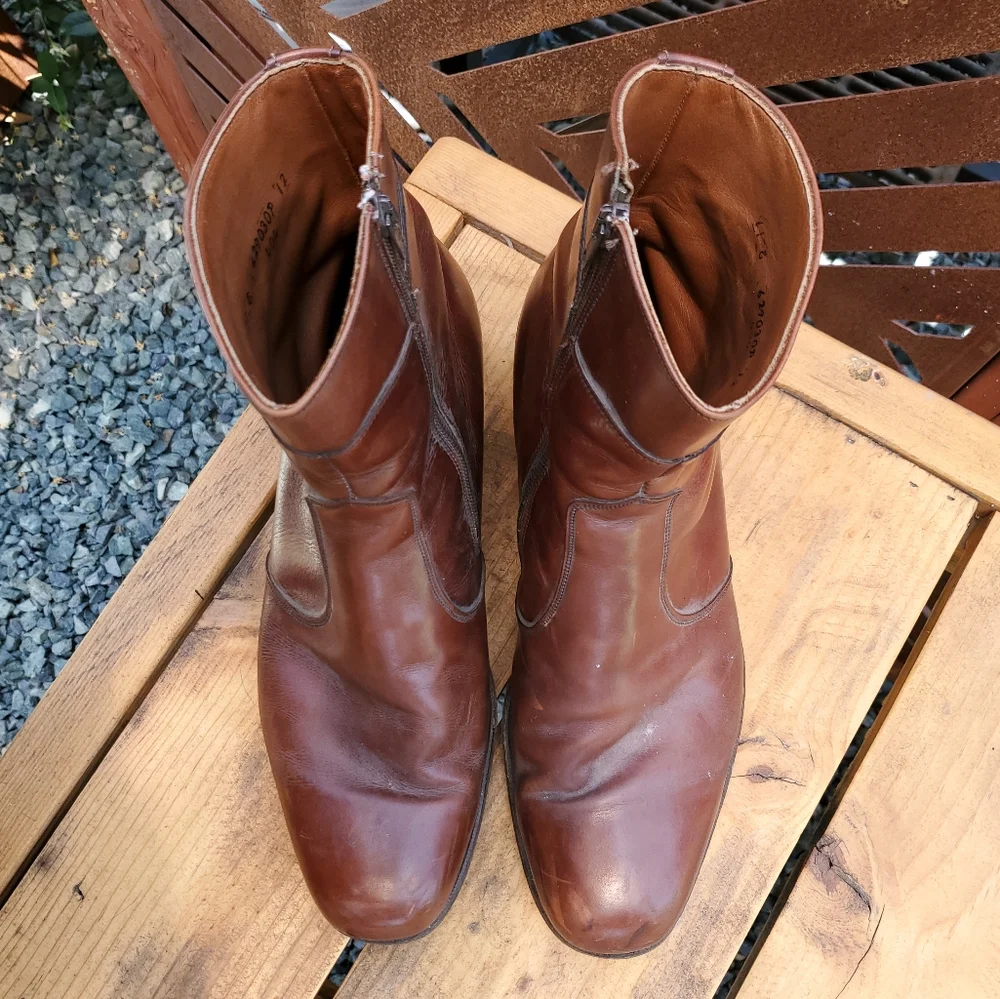 Wright Boots. 11 E. GPWC. Vintage Ankle Zipper Round Toe Boot. Brown Leather.